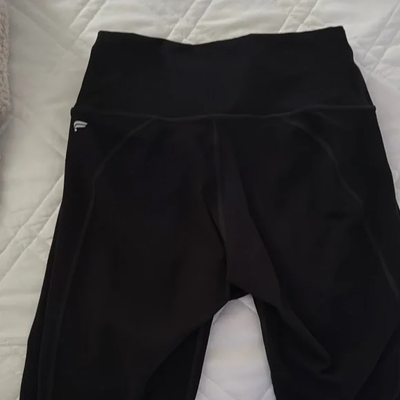 Fabletics define powerhold 7/8 Black High-Waisted Leggings size XS 2 pair pack - Picture 5 of 6